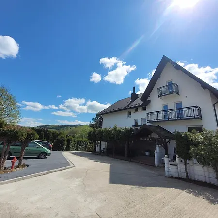 Kwatera prywatna Dom Weselny Bartpol Family&spa *